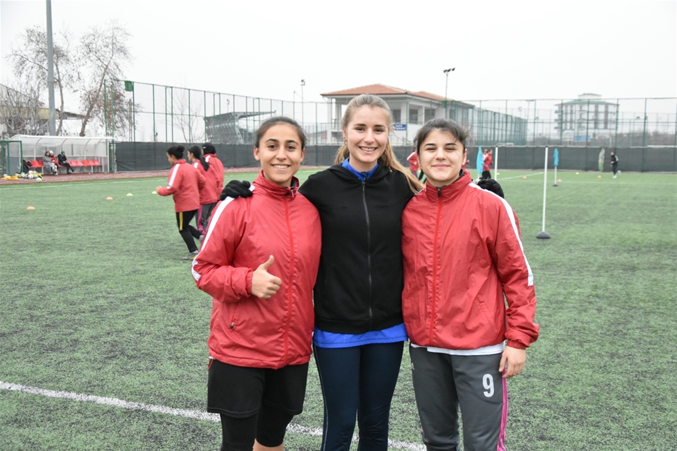 ‘Malatya’da Kadın Futbolu İkinci Planda Görülüyor’