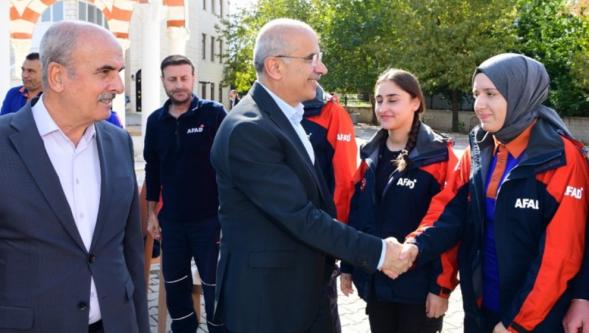 Başkan Er'den Kale Belediyesine ziyaret