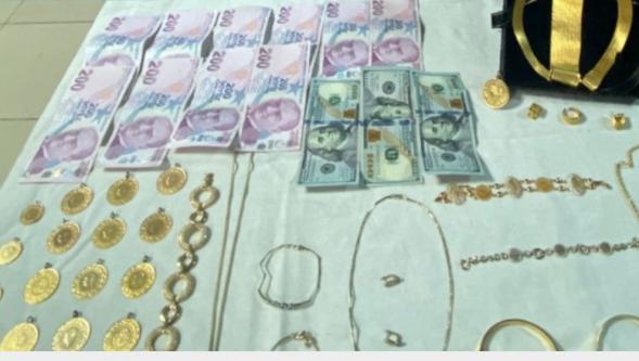 Altınları Çalan  Hırsız  F.D.Yakalandı..