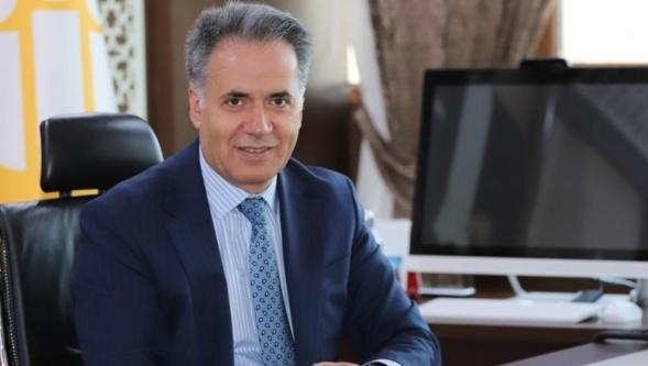 Rektör Prof. Dr. Nusret Akpolat;Kağıt Devrine Son