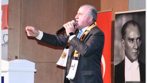 Bakan Bak: “Dünyada gençliğe en büyük yatırım yapan lider Erdoğan'dır”