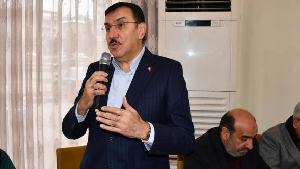 Tüfenkci DSİ'nin Mümkün Olduğu Kadar Tüm Tarım Arazilerinin Sulanması Noktasında Gayret Gösterdiğini İfade Etti.