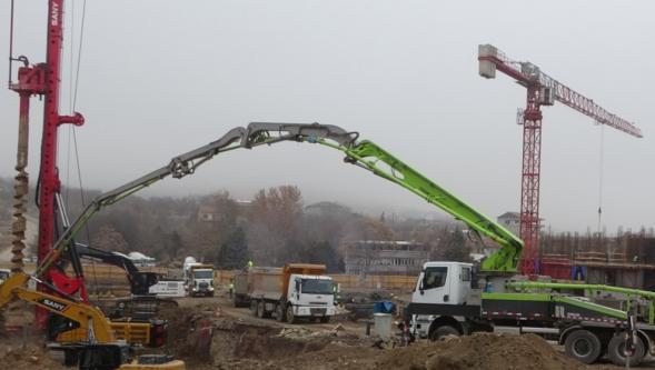 Akçadağ Başpınar'da  İnşaatlar Yükseliyor.
