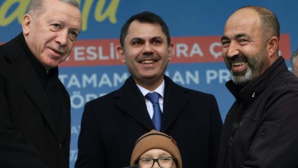 Cumhurbaşkanı Erdoğan, Malatya'da 201 bininci deprem konutunun anahtar teslim törenine katıldı.