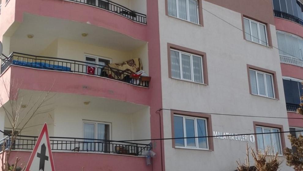 Çığlık Sesi  Korkuttu.. Kendini Vuran Şahıs Kurtulamadı..