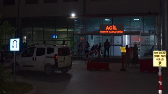 Bıçaklı Düello 3 Yaralı...