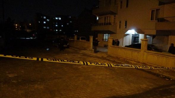 Akrabalar Arasında Silahlı Kavga: 1 Yaralı