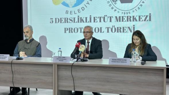3 Türk, 3 Yabancı 16 Yaşlarındaki Öğrencilerin  Girişimleriyle Arguvan'a Etüt Merkezi Yapılacak