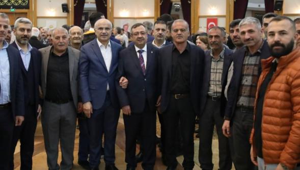AK Parti Malatya İl Teşkilatı Bayramlaşma Programında Bir Araya Geldi..