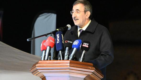 Cumhurbaşkanı Yardımcısı Cevdet Yılmaz, Edirne'de iftara Katıldı