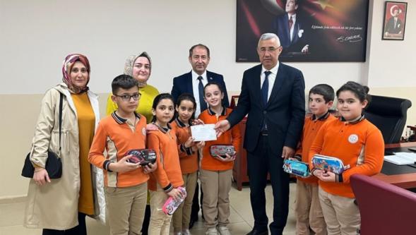 Harçlığım Gazze'ye