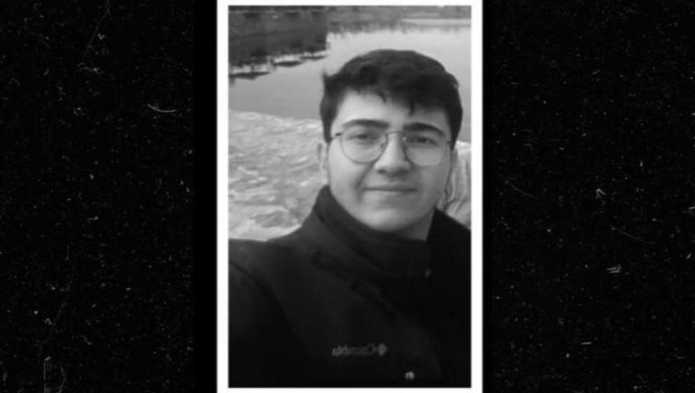 Hafız Talha   Gözyaşlarıyla Toprağa Verildi..