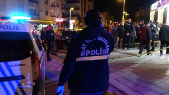 Dürüm Yemeğe Gitti Bıçaklandı