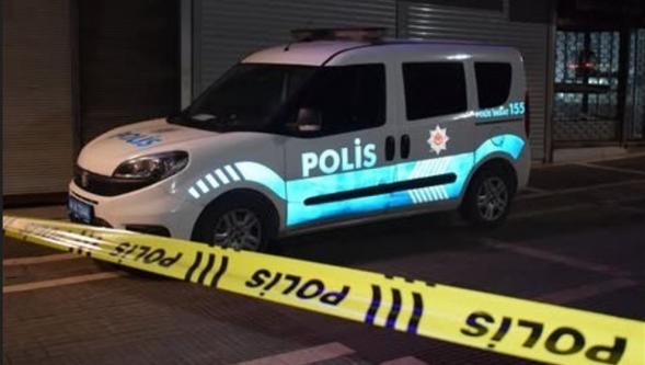 İş yerini kundaklarken kendini yaktı