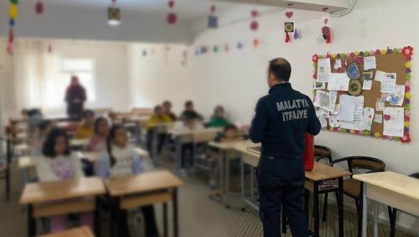 Kur'an Kursu Öğrencilerine Yangın Eğitimi