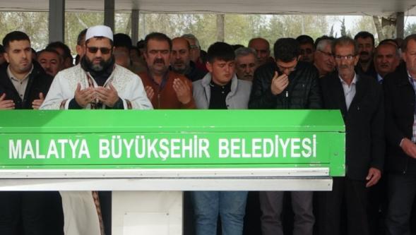 Samsun'un Atakum ilçesinde  Öldürülen Genç Kız Malatyada  Toprağa Verildi.
