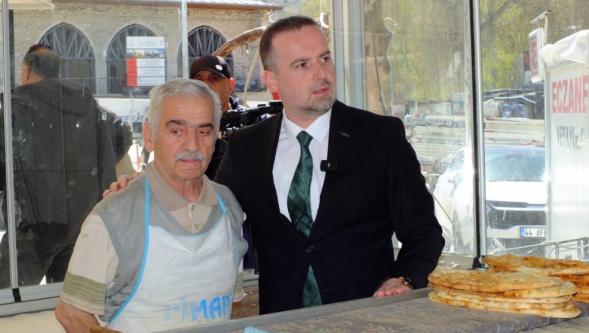 Yöneticileri Göreve Davet Ediyoruz, Bu Belirsizlik Halkı Göçe Zorluyor