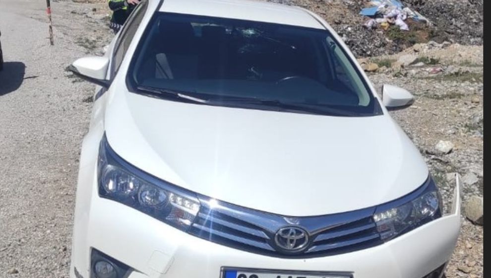Kontrolden Çıkan Araç Karşı Şeride Geçti: 1 Yaralı