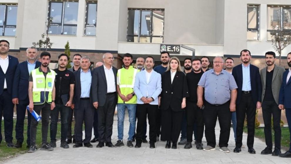 Başkan Sami Er,Milletvekili  Babacan Ve Akparti Heyeti Doğanşehir'de