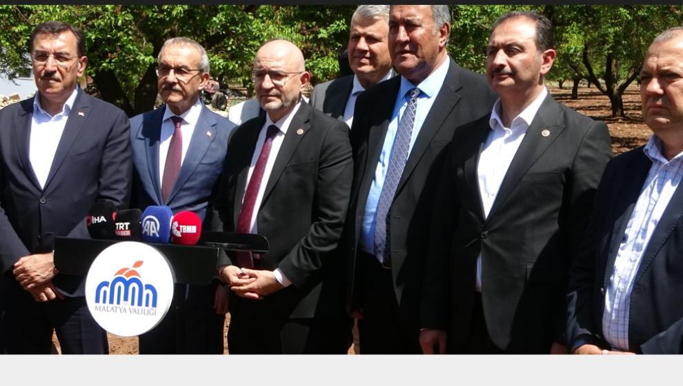 Tbmm  Komisyon ; Malatya'da Kayısı Bahçelerinde İnceleme Yaptı..