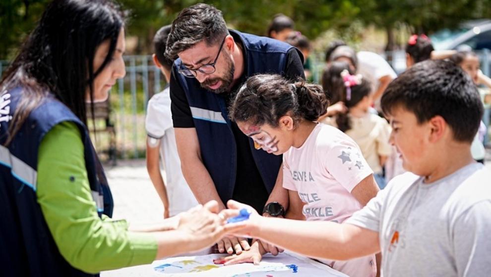 2025’in Aile Yılı İlan Edilmesini Önemli Bir Fırsat Olarak Değerlendiriyoruz.