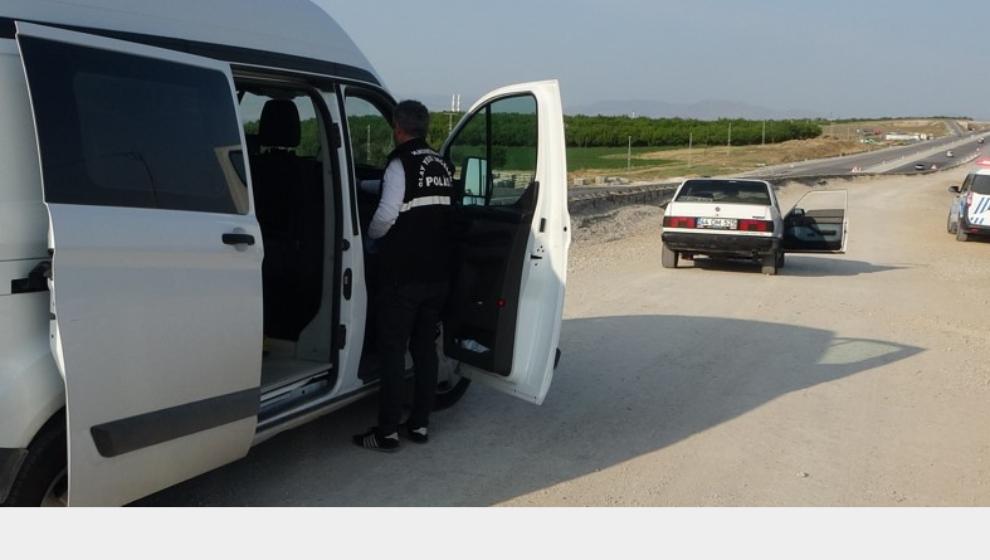 Kız Meselesi  Yüzündem Çıkan   Kavğada 1 Kişi  Yaralandı