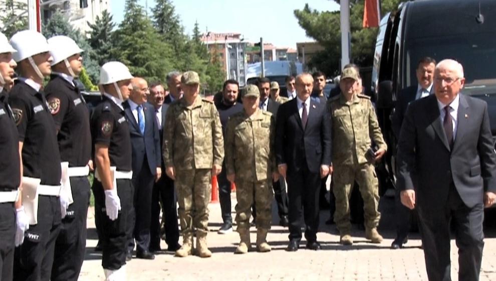 Milli Savunma Bakanı Güler Malatya'da