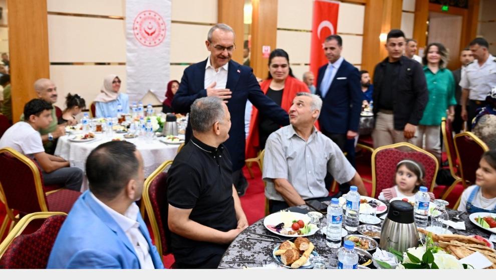 Vali Yavuz; Şu An İlimizde 41 Koruyucu Aile Var.