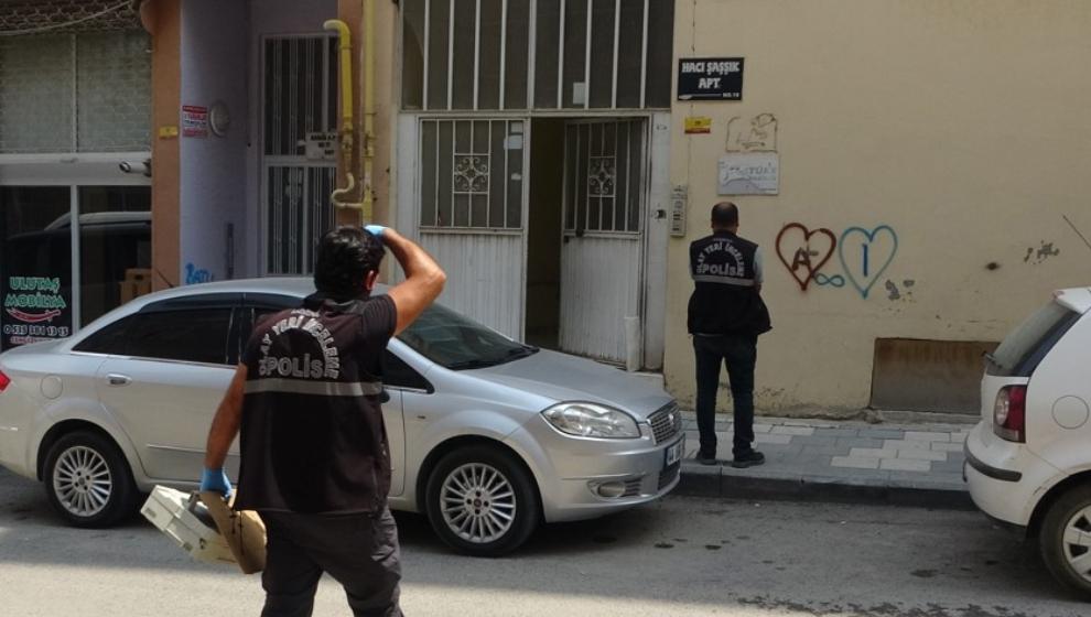 Yaşlı  Şahıs  Evinde  Ölü Bulundu.