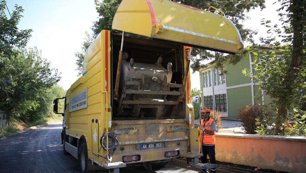 Başkan Taşkın  200 ton Atık toplayarak Çevreye Zarar Vermeden Bertarafını Sağlıyoruz..