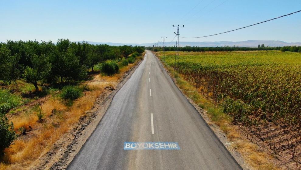 Arapgir ve Darende'de Yol ve Asfalt Mesaisi