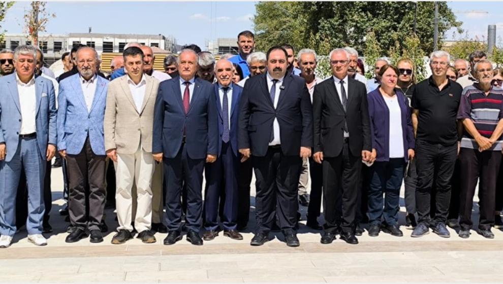 CHP’nin 102.Kuruluş Yıldönümünde Malatya’da Tören Düzenlendi