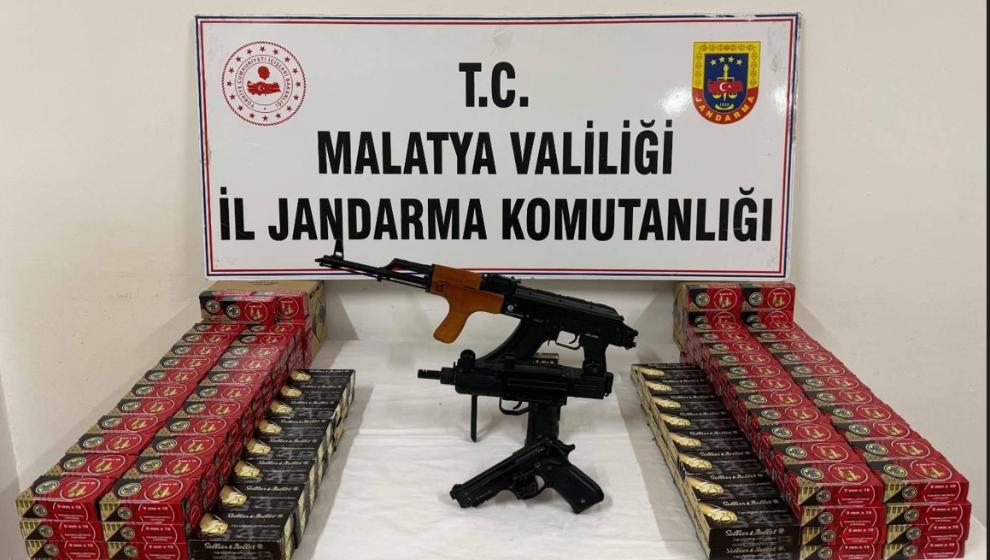 Hem Kaçakçılık ve Uyuşturucu Operasyonu: 1 Tutuklama