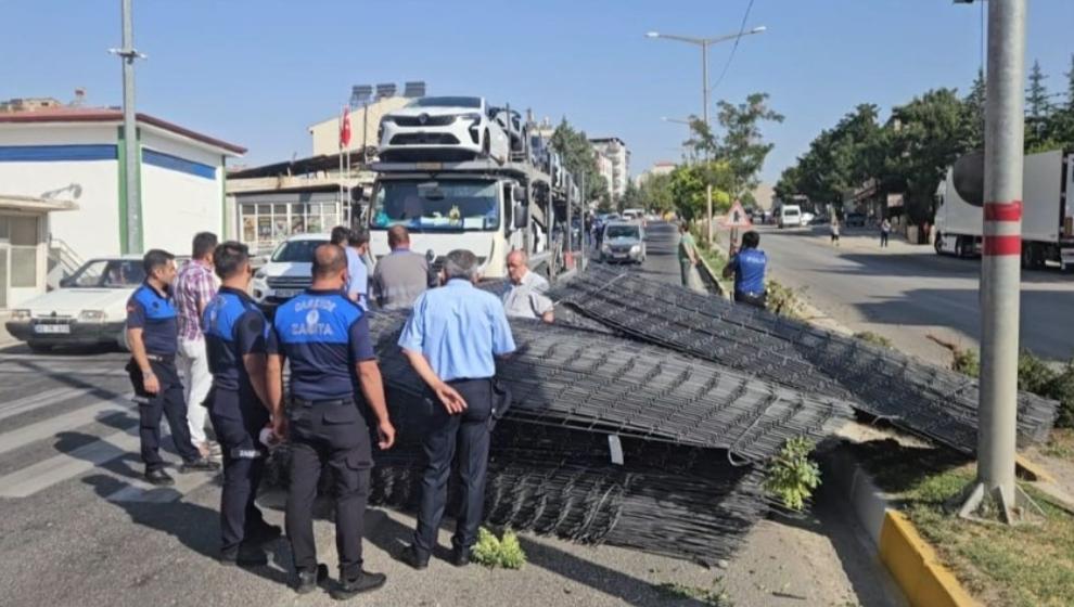 Kontrolden Çıktı ,Karşı Şeride  Geçti