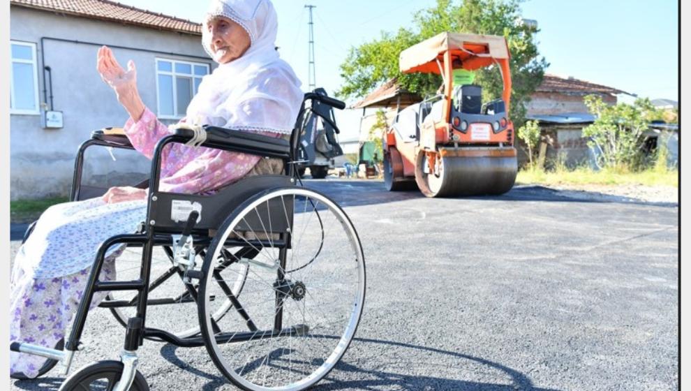 90 Yaşındaki Engelli Gülistan  Teyzenin  Yolu Yapıldı.
