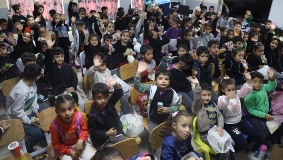 Battalgazi Belediyesi Çocukları Sinemayla Buluşturuyor.