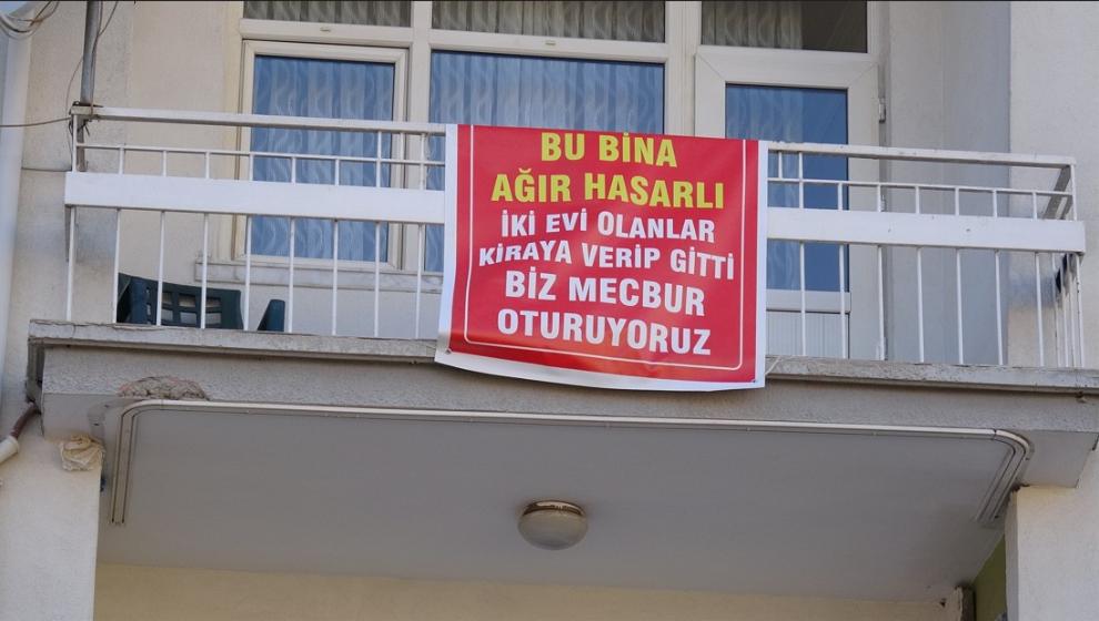Bu Bina Ağır Hasarlı!!