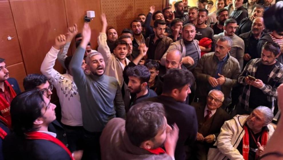 CHP  İl Kongresinde Yumruklar  Konuştu.