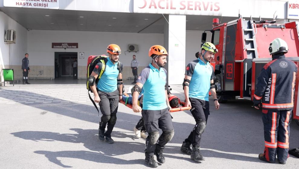 Eğitim ve Araştırma Hastanesi'nde Yangın Tatbikatı Yapıldı