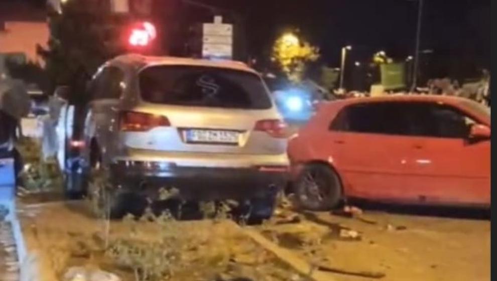 Kırmızı Işıkta  Duran Araçlara Çarptı..7 kişi Yaralandı..