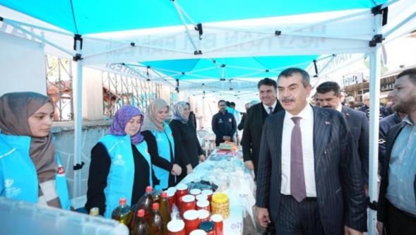 Bakanı Yusuf Tekin  Pazar Günü Malatya'da