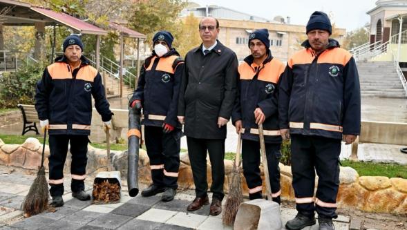 Yeşilyurt'un Daha Temiz, Düzenli ve Yaşanabilir Bir Kent Olması İçin Gayret Ediyoruz.