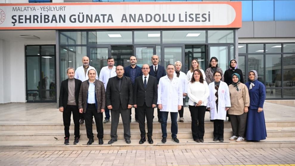 Asıl Kıymetli Olan, Gönüllerimizdeki Minnet ve Saygıdır.