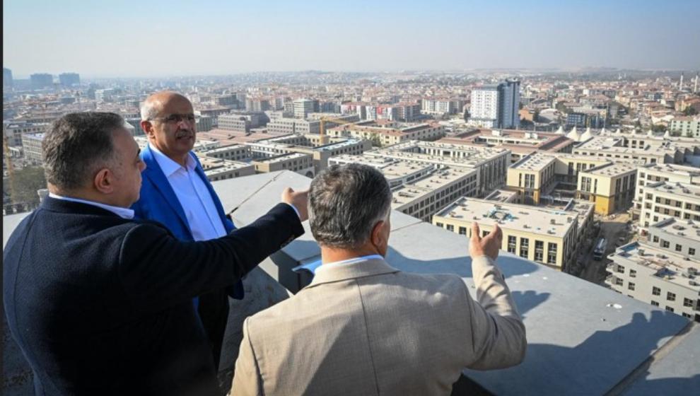 Gazeteci-Yazar Zafer Şahin  Başkan Sami Er'i Ziyaret Etti.