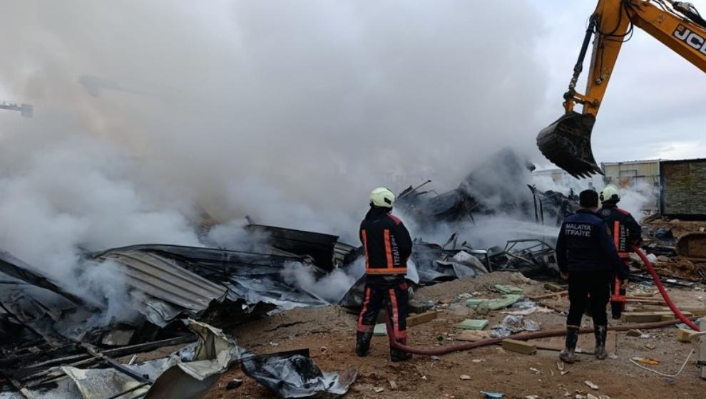 Ucuz Atlatılan Konteyner Yangını..