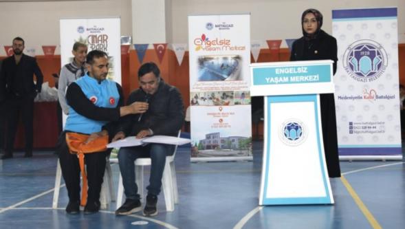 Battalgazi Belediyesi'nden 3 Aralık Dünya Engelliler Günü'ne Özel Farkındalık Programı Düzenledi.