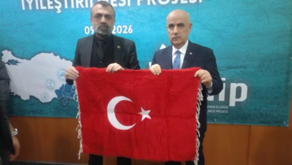 Akın'dan Bakan Yumaklı'ya Teşekkür