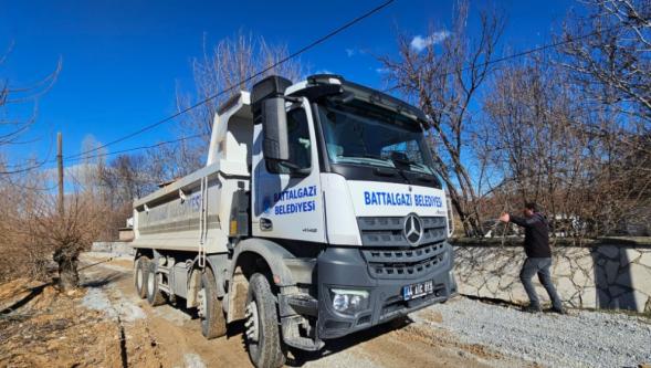 Battalgazi'de Yol Bakım Çalışmaları Sürüyor