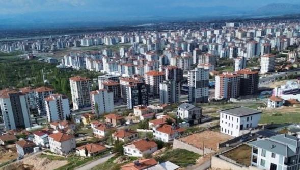 Tecde Mahallesi'nin Nüfusu 27 Bin 183