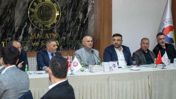 Başkan Er  TSO'da İftar Programına Katıldı.